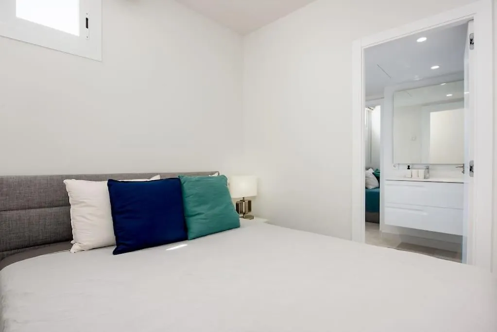 Best Views Frontline Puerto Banus + New Rdr384 Marbella Apartment