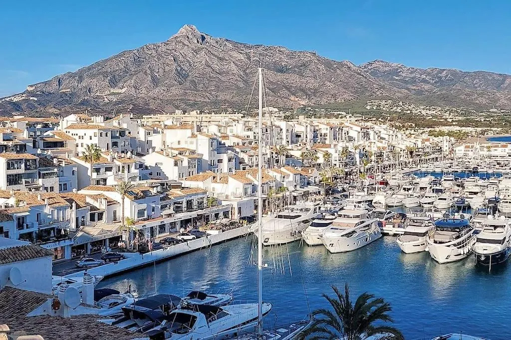 Apartment Best Views Frontline Puerto Banus + New Rdr384 Marbella